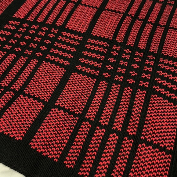 Red and black Knit blanket wrap sweater - Picture 3 of 6